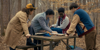 Очень странные дела - Глава первая: Ползание